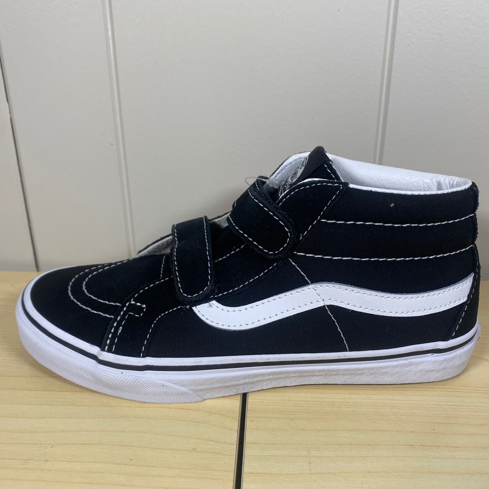 NEW Vans Sk8-Mid Reissue V Black True White Kids 5.5 Junior VN0A4UI56BT NIB - Picture 2 of 10